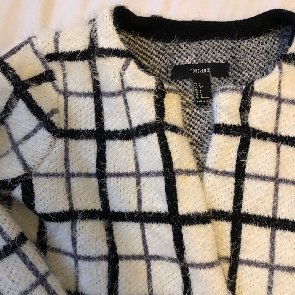 Soft patterned Jacket - Picture 2 of 7
